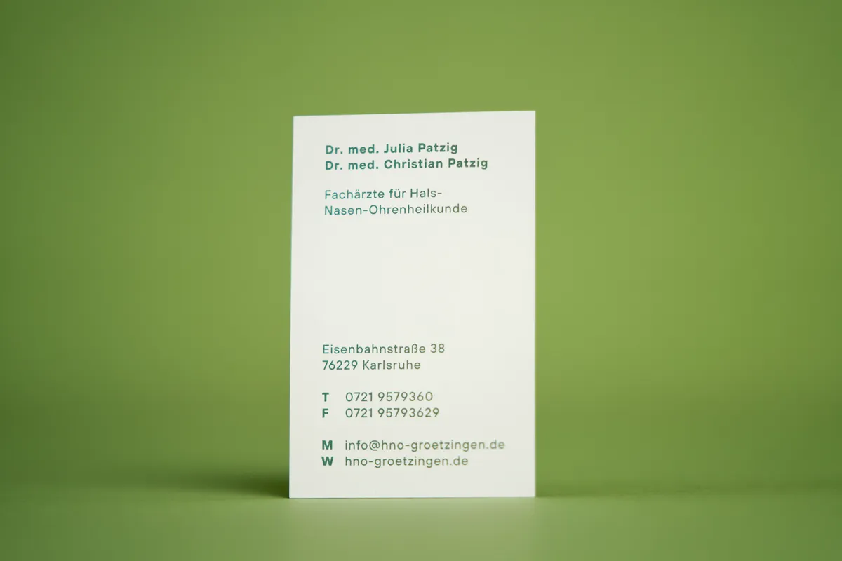 Grün und schlicht: Visitenkarte auf Olin Smooth – Ansicht 2
